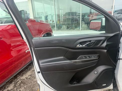 Used 2018 GMC Acadia SLT image 7