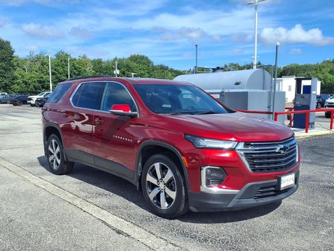 Used 2023 Chevrolet Traverse LT w/ LT Premium Package FWD image 20