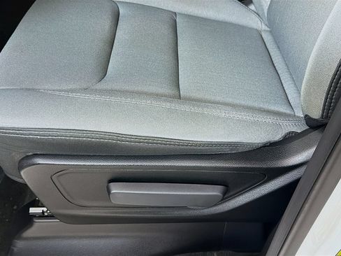 Used 2022 RAM 1500 Big Horn AWD/4WD image 22