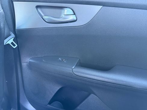 Used 2019 Kia Forte LXS image 27