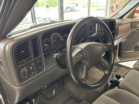 Used 2003 Chevrolet Silverado 2500 LS RWD image 13