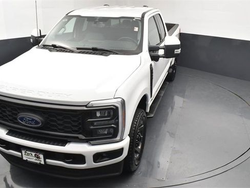 Used 2023 Ford F350 Lariat w/ Sport Appearance Package image 14