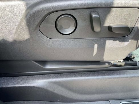 Used 2024 Chevrolet Silverado 1500 ZR2 w/ Technology Package image 31