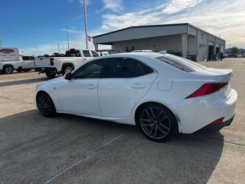 Used 2020 Lexus IS 350 F Sport w/ F Sport Package RWD image 6