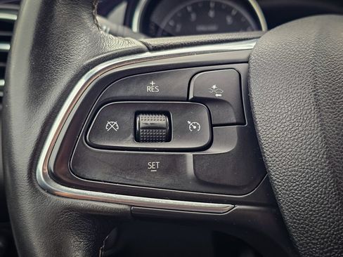 Used 2023 Buick Encore GX Preferred w/ Cold Weather Comfort Package AWD/4WD image 19