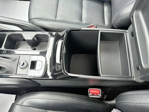 Certified 2022 Kia Telluride S FWD image 25