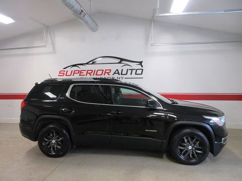 Used 2019 GMC Acadia SLT w/ LPO, Floor Liner Package AWD/4WD image 5
