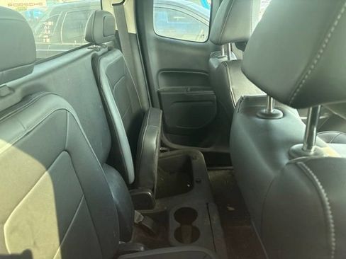 Used 2015 Chevrolet Colorado Z71 AWD/4WD image 8