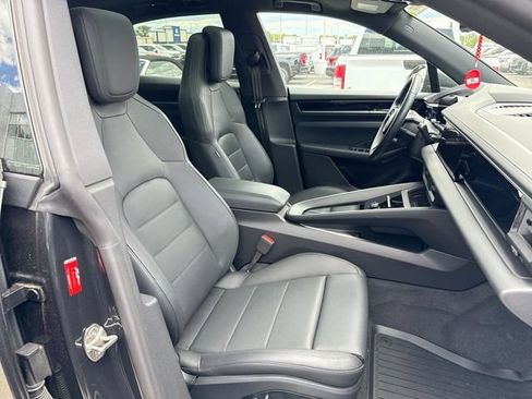 Used 2024 Porsche Macan 4 Electric AWD/4WD image 25