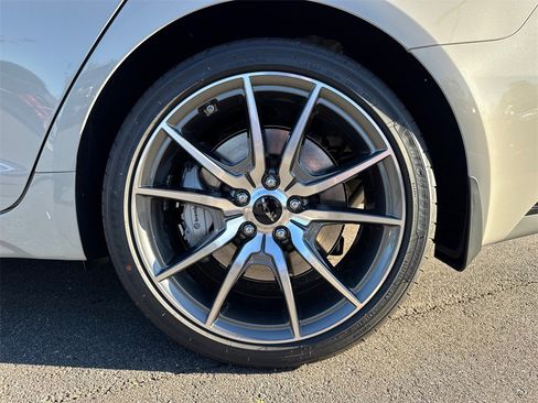 New 2026 Genesis G70 2.5T Prestige image 19