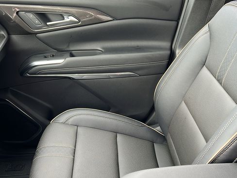 New 2026 Chevrolet Traverse High Country w/ LPO, Floor Liner Package image 23