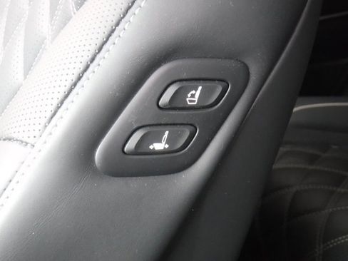 Used 2024 Genesis GV80 3.5T w/ Prestige Package image 28