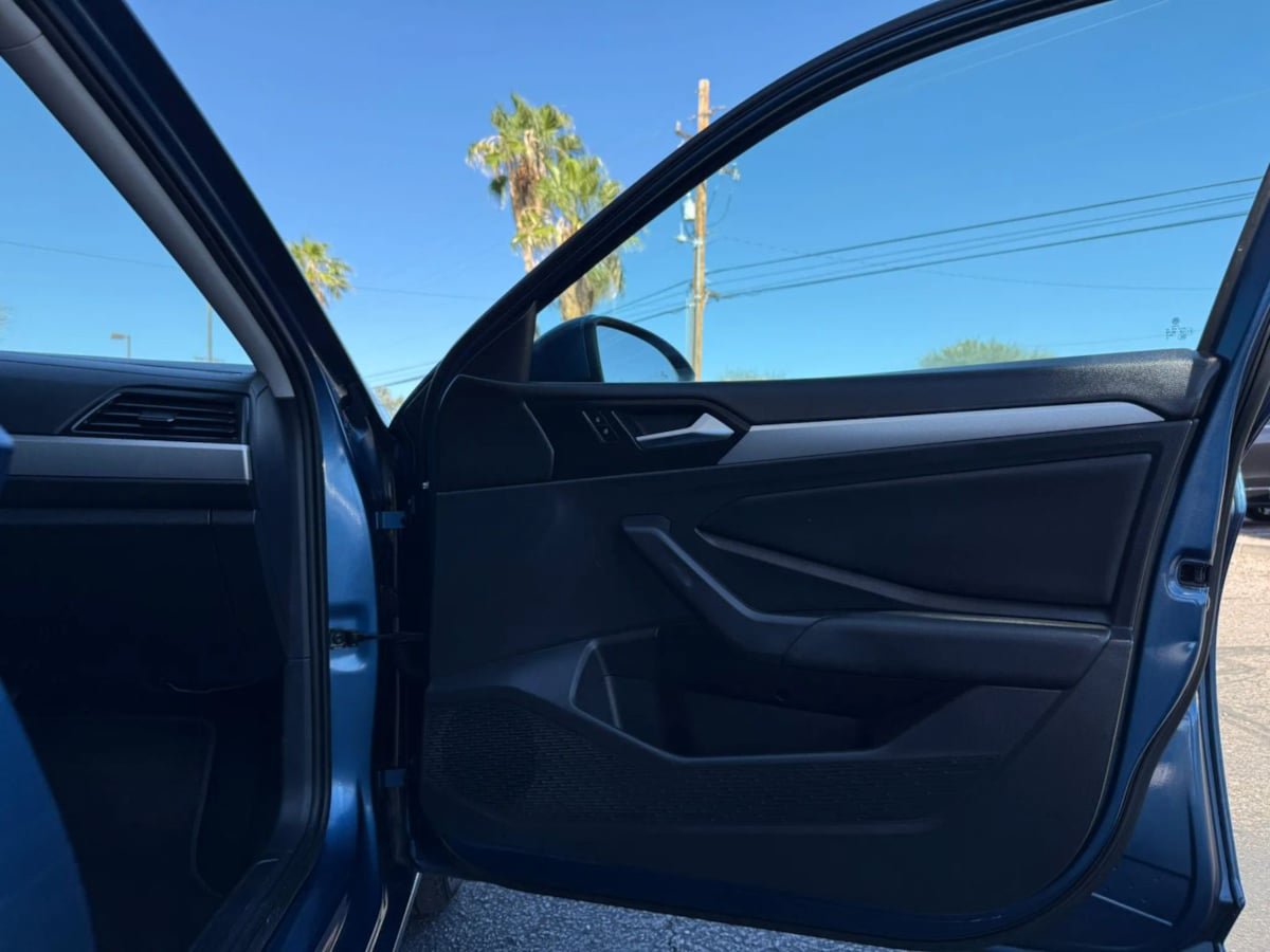 Used 2019 Volkswagen Jetta S w/ Driver Assistance Package FWD image 32