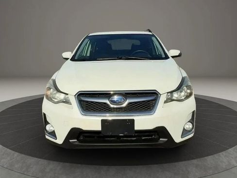 Used 2016 Subaru Crosstrek 2.0i Limited AWD/4WD image 2