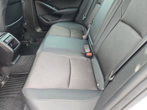 Used 2022 Honda Accord Sport image 18