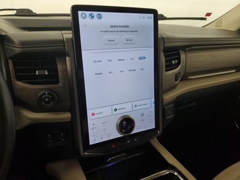 Used 2023 Ford Expedition Limited RWD image 30