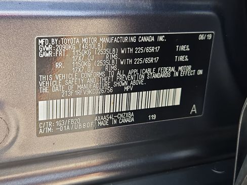 Used 2019 Toyota RAV4 LE w/ All Weather Liner Package image 33