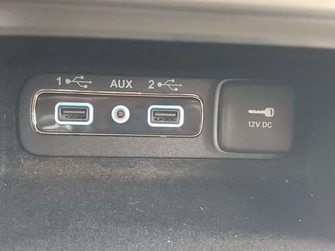 Used 2018 Jeep Grand Cherokee Limited AWD/4WD image 31