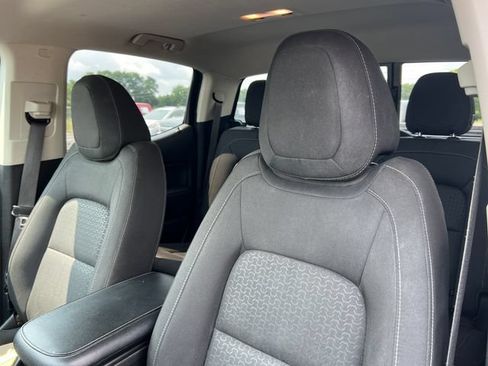 Used 2017 GMC Canyon SLE w/ SLE Convenience Package AWD/4WD image 13