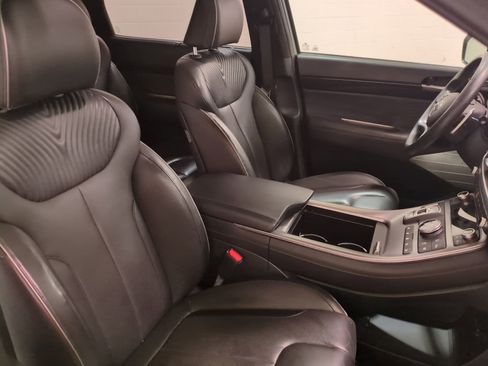 Used 2023 Hyundai Palisade Calligraphy image 12