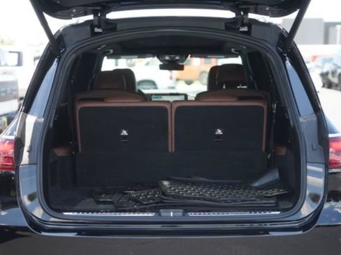 Used 2025 Mercedes-Benz GLS 450 4MATIC image 34