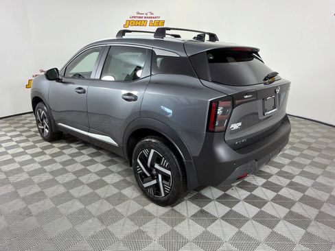 New 2026 Nissan Kicks SV w/ Cold Weather Package FWD image 3