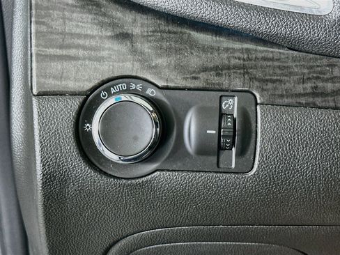 Used 2015 Buick Encore FWD image 16