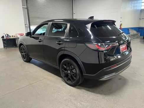 Used 2024 Honda HR-V Sport image 5