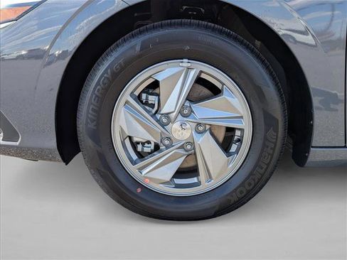New 2026 Hyundai Elantra SE w/ Cargo Package image 9