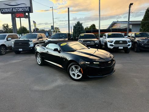 Used 2019 Chevrolet Camaro LT RWD image 2
