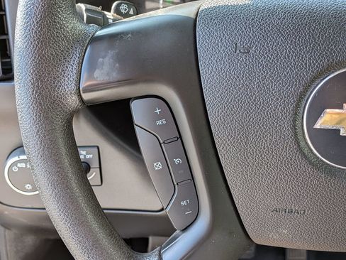 Used 2014 Chevrolet Express 2500 LS image 23