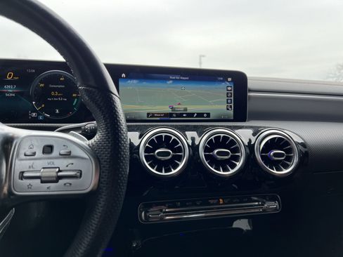 Used 2020 Mercedes-Benz CLA 250 4MATIC image 18