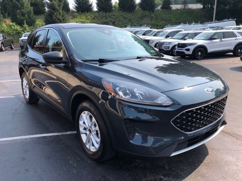 Used 2022 Ford Escape SE AWD/4WD image 8