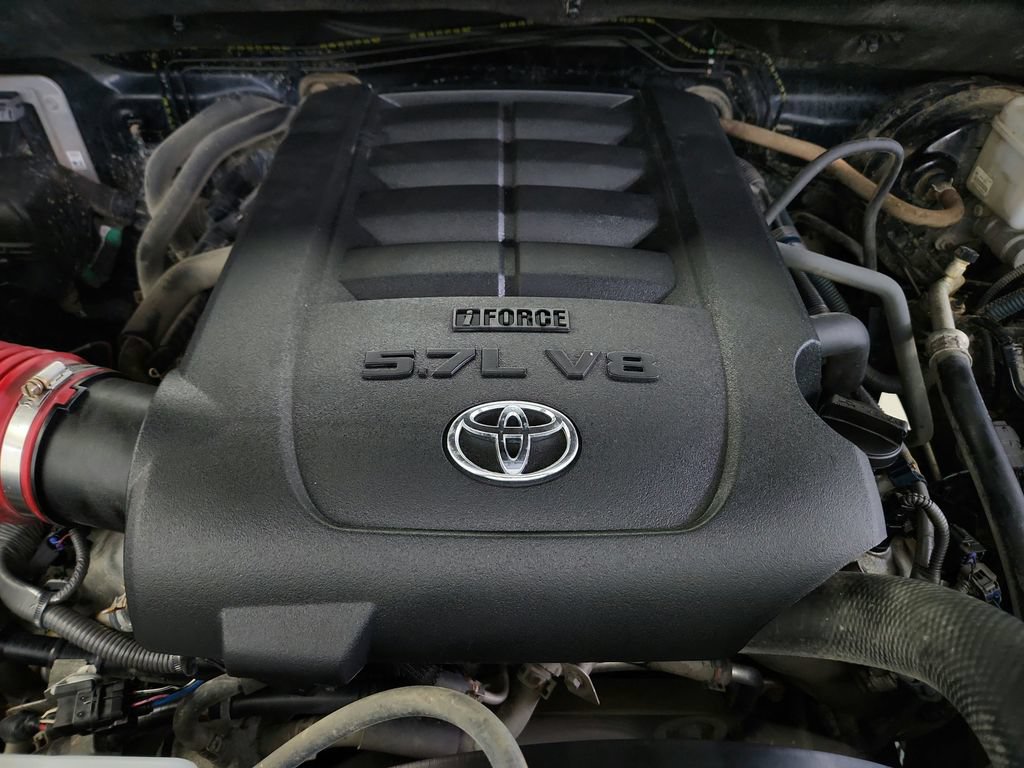 Used 2018 Toyota Tundra SR5 AWD/4WD image 33