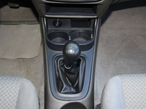 Used 2006 Nissan Sentra 1.8 w/ (F05) Convenience Pkg image 15