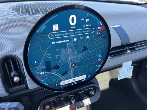 New 2026 MINI Cooper 2-Door Hardtop image 17