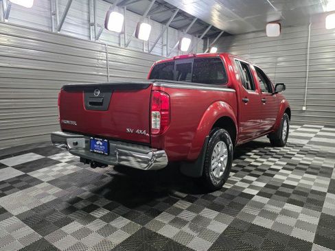 Used 2019 Nissan Frontier SV image 5