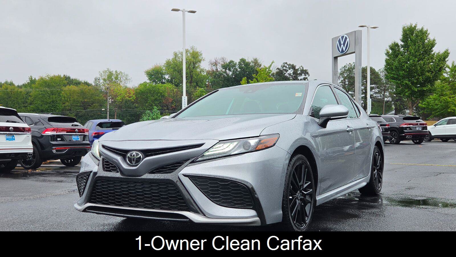 Used 2024 Toyota Camry XSE FWD image 1