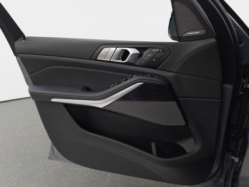 New 2026 BMW X7 xDrive40i w/ M Sport Package image 27