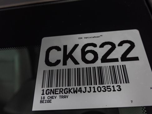 Used 2018 Chevrolet Traverse LT FWD image 59