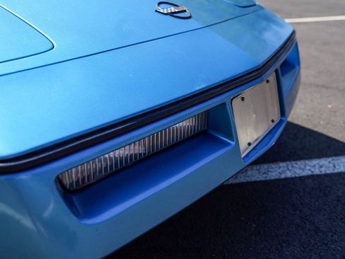 Used 1988 Chevrolet Corvette Convertible RWD image 58