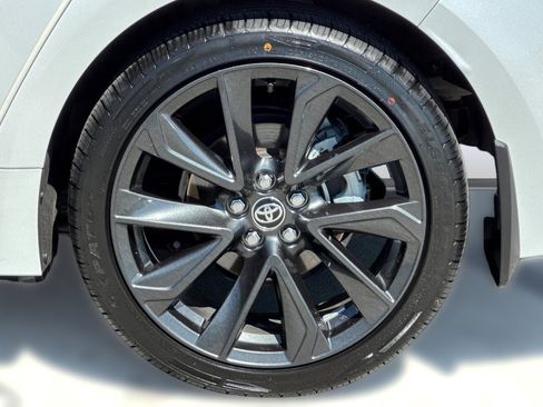 Certified 2024 Toyota Corolla SE FWD image 13
