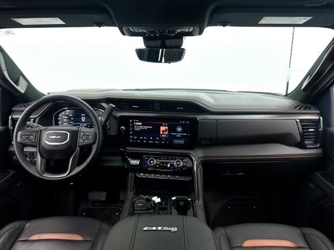 Used 2025 GMC Sierra 2500 AT4 w/ AT4 Premium Plus Package image 20