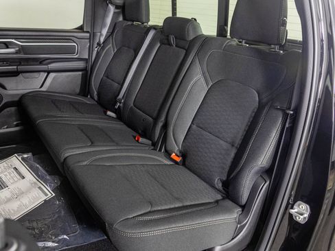 New 2026 RAM 1500 4x4 Crew Cab image 37