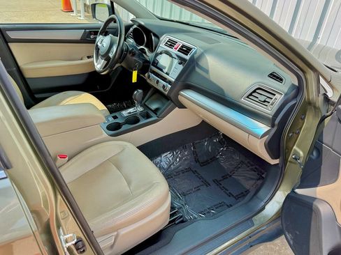 Used 2015 Subaru Outback 2.5i Premium AWD/4WD image 20