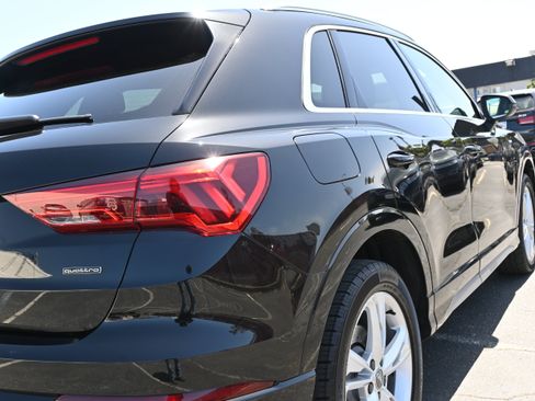Used 2020 Audi Q3 2.0T Premium Plus w/ Premium Plus Package AWD/4WD image 17
