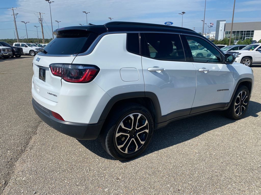 Used 2024 Jeep Compass Limited AWD/4WD image 6