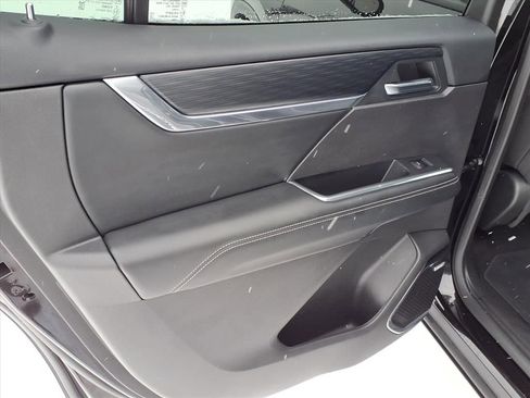 Certified 2025 GMC Acadia Elevation image 11