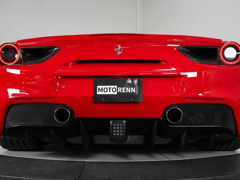 Used 2017 Ferrari 488 GTB RWD image 24