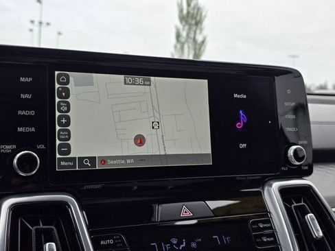Certified 2023 Kia Sorento SX Prestige AWD/4WD image 30
